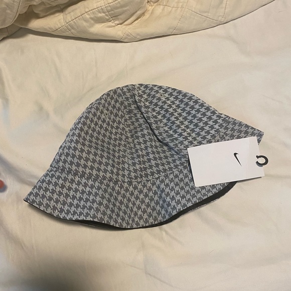 Nike bucket hat NWT - Picture 4 of 5